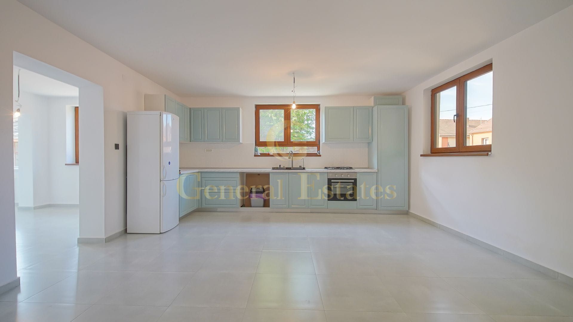 casa-perfecta-cu-gradina-de-1100mp-acces-la-rau-si-transport-in-comun-3043815-property-image-1