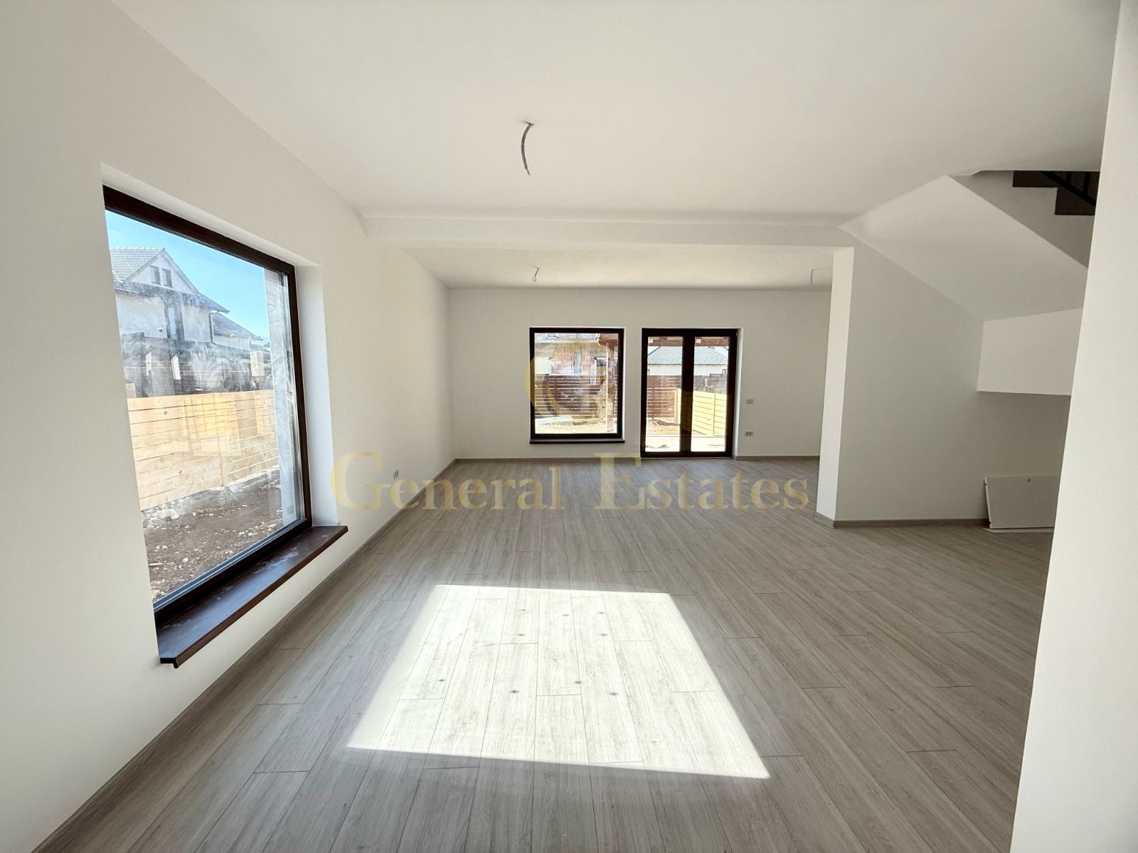 casa-tip-duplex-de-vanzare-cartier-izvor-brasov-intabulata-3037102-property-image-2