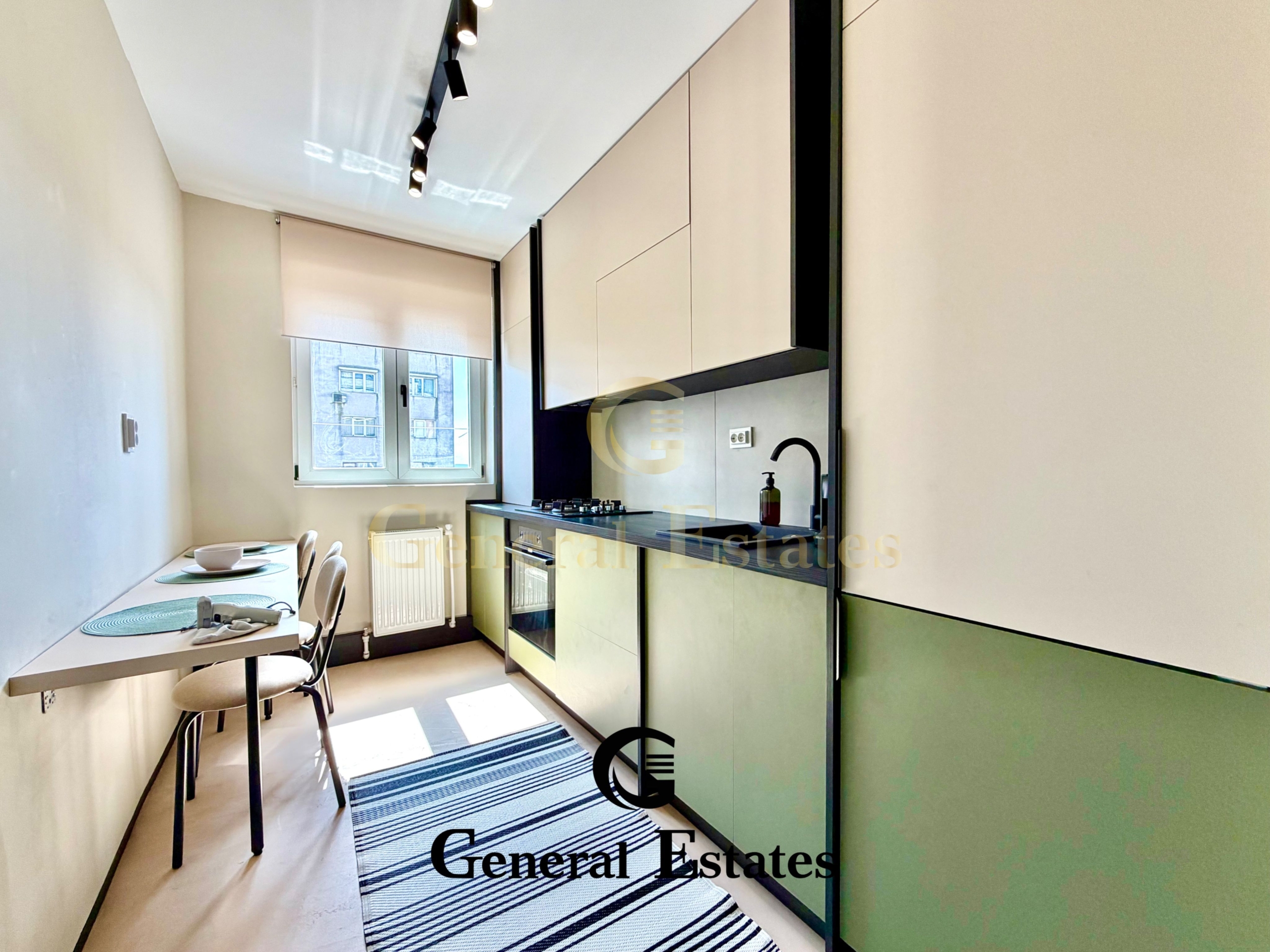 copou-2-camere-decomandat-langa-parc-vedere-panoramica-renovat-3041113-property-image-11