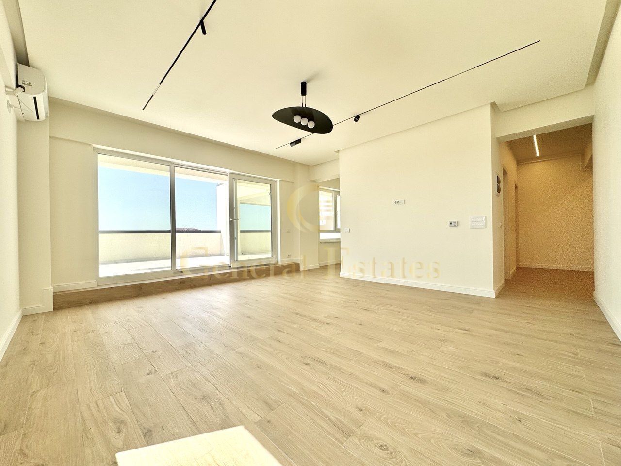 Vânzare Penthouse cu Terasă 83 m.p. – Atrium Garden