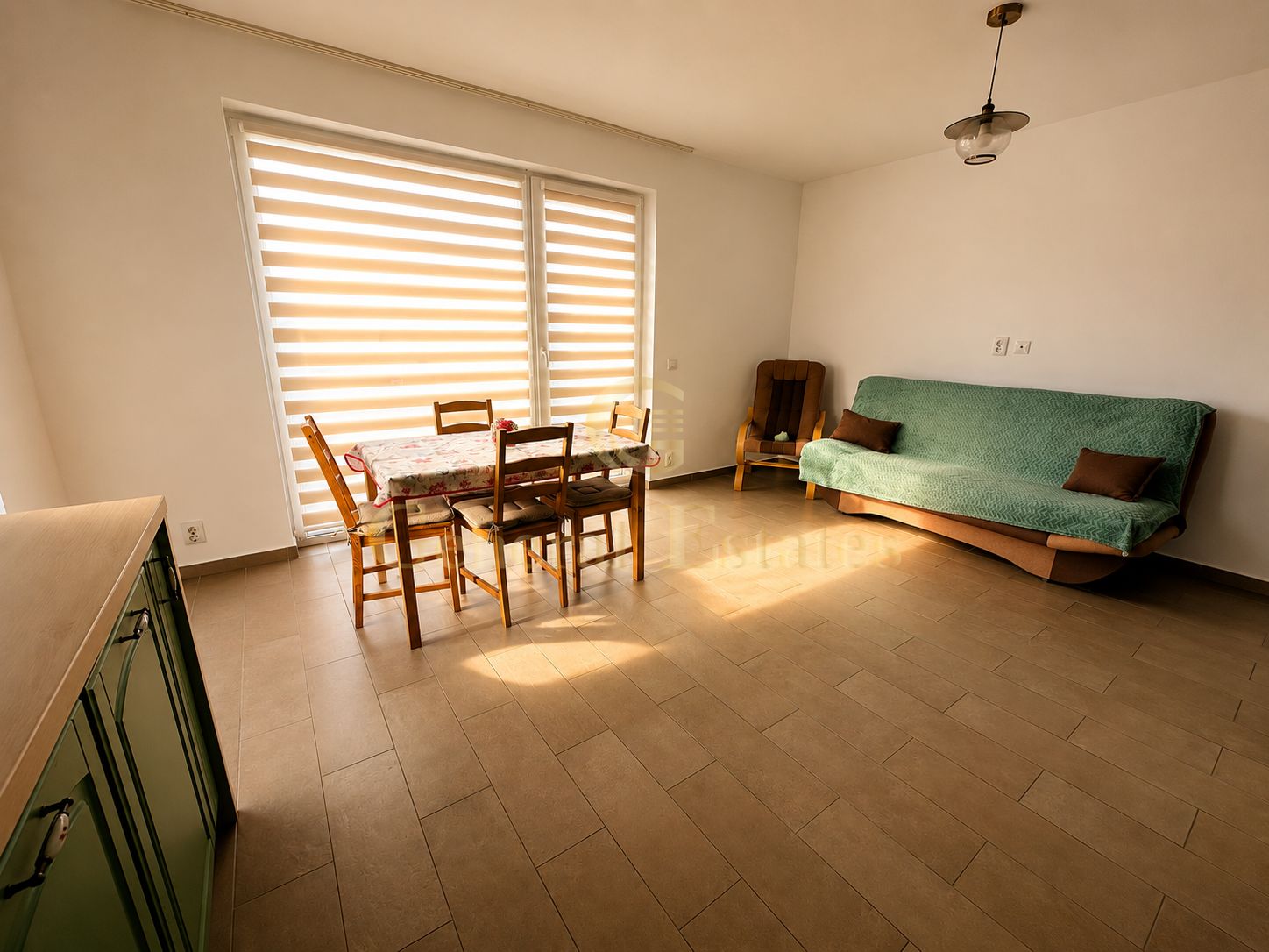 apartament-3-camere-parcare-inclusa-rasnov-brasov-3198355-property-image-2-1