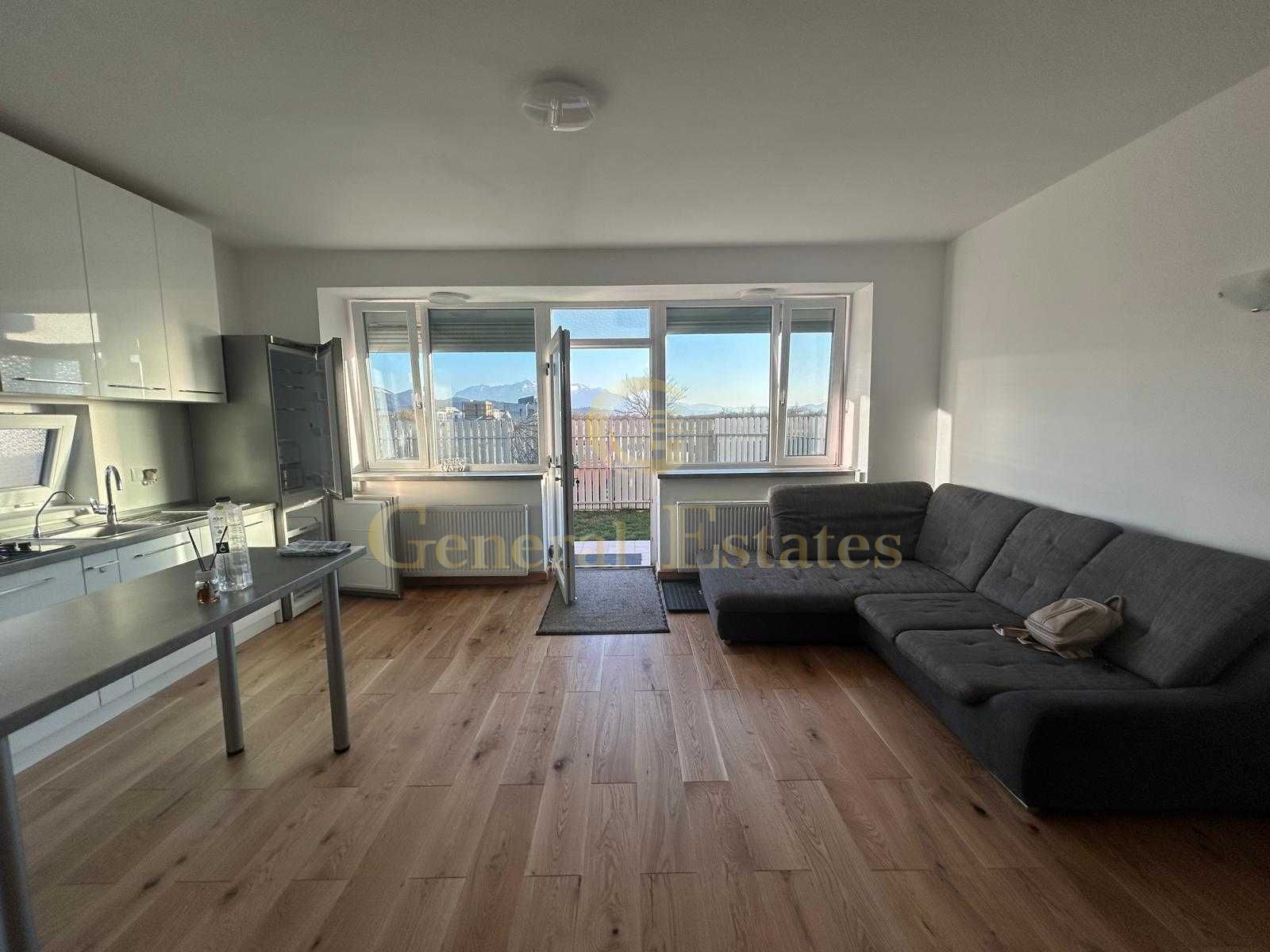 Casa tip duplex de inchiriat Ghimbav